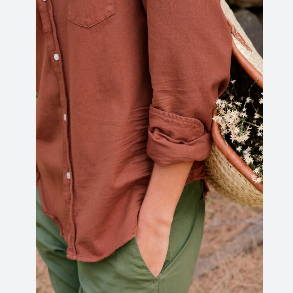 Frank & Eileen Eileen Button-Up Shirt Famous Denim Size: S Rust - Picture 8 of 16